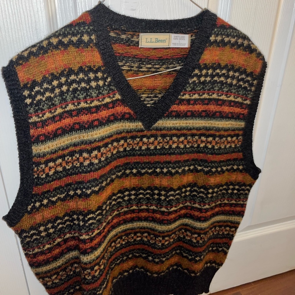 Sweater vest
